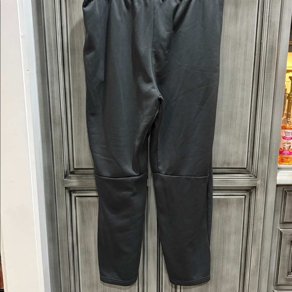 Nike Men's DRI-FIT Charcoal Pants - Picture 5 of 9